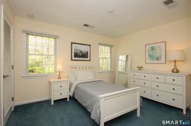 111 Acorn Road, Madison, CT 06443