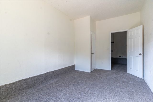 5017 S Briarwood Drive, Oklahoma City, OK 73135