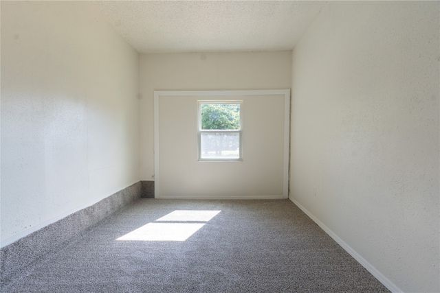 5017 S Briarwood Drive, Oklahoma City, OK 73135