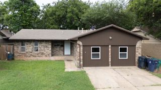5017 S Briarwood Drive, Oklahoma City, OK 73135
