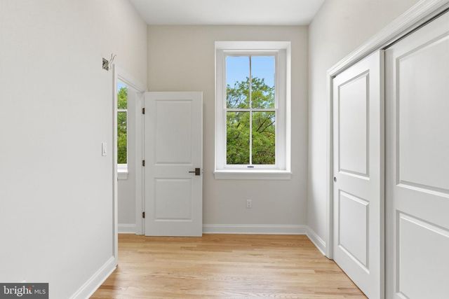 337 S FREMONT AVE, Baltimore, MD 21230