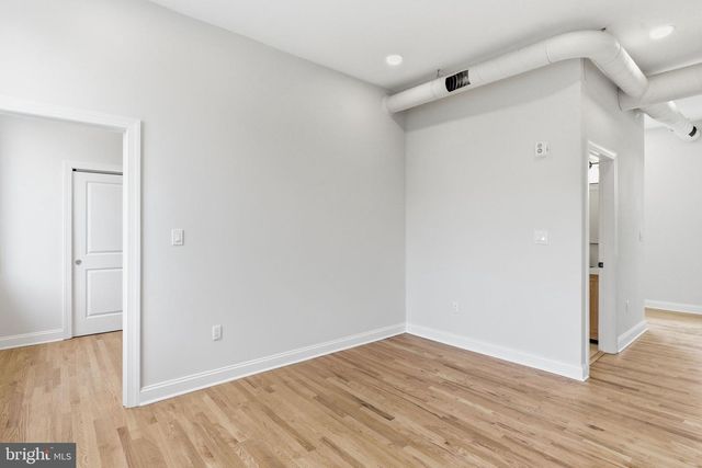 337 S FREMONT AVE, Baltimore, MD 21230
