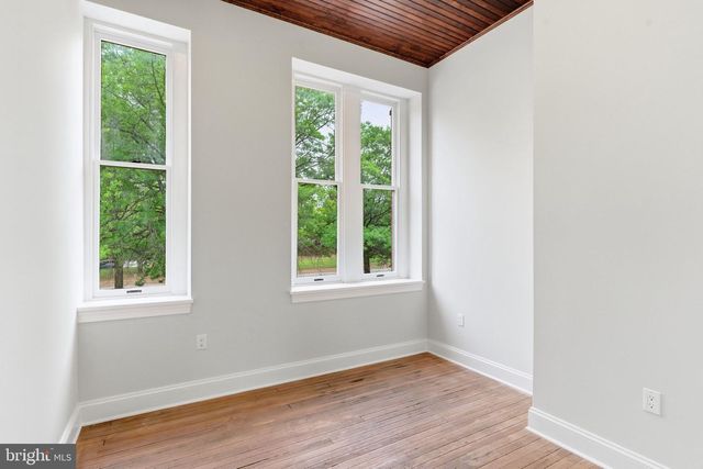 337 S FREMONT AVE, Baltimore, MD 21230