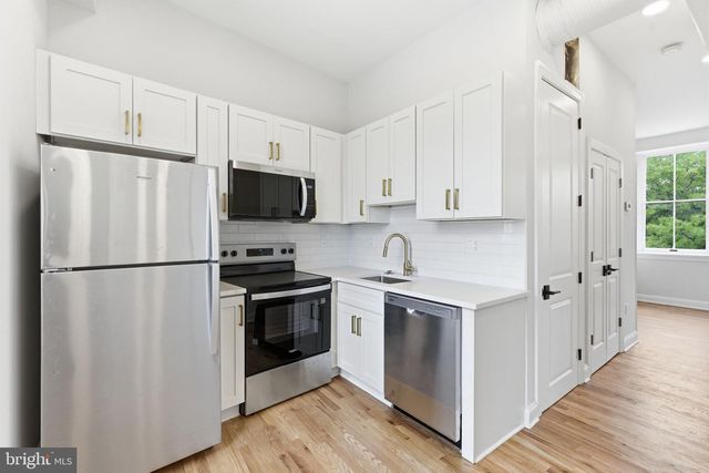 337 S FREMONT AVE, Baltimore, MD 21230