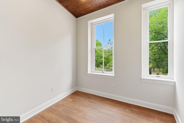 337 S FREMONT AVE, Baltimore, MD 21230