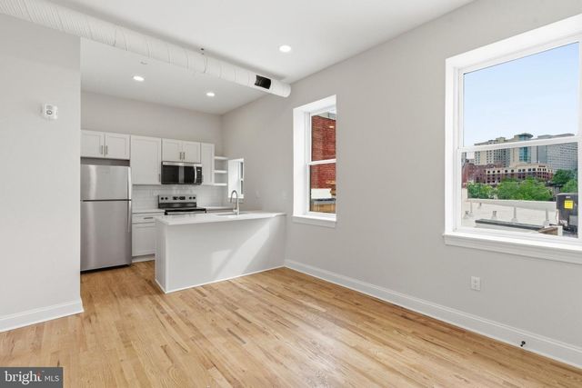 337 S FREMONT AVE, Baltimore, MD 21230
