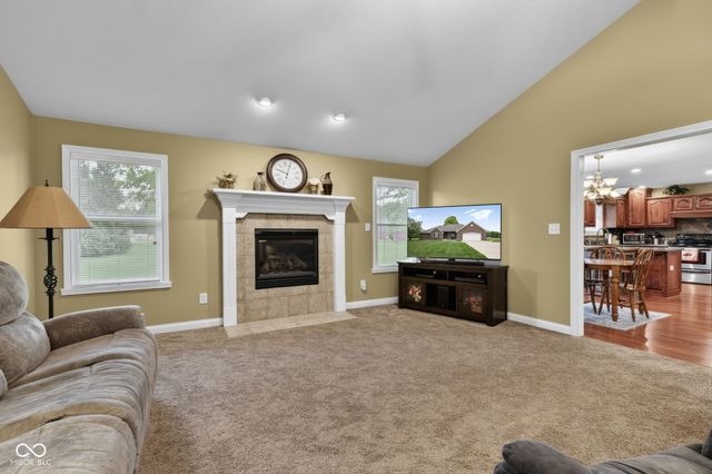 325 E Levi Lane, Mooresville, IN 46158