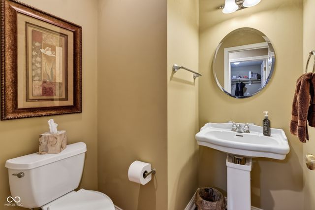 325 E Levi Lane, Mooresville, IN 46158