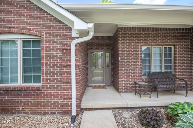 325 E Levi Lane, Mooresville, IN 46158