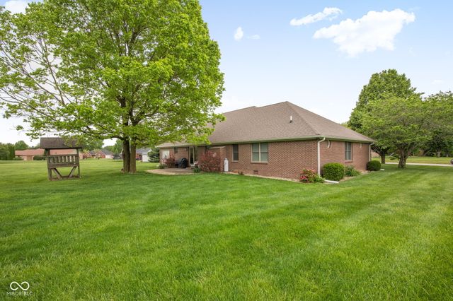 325 E Levi Lane, Mooresville, IN 46158