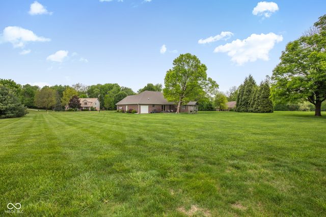 325 E Levi Lane, Mooresville, IN 46158