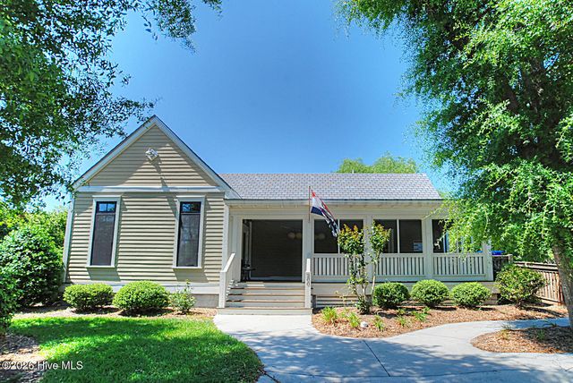 404 Fire Fly Lane, Southport, NC 28461