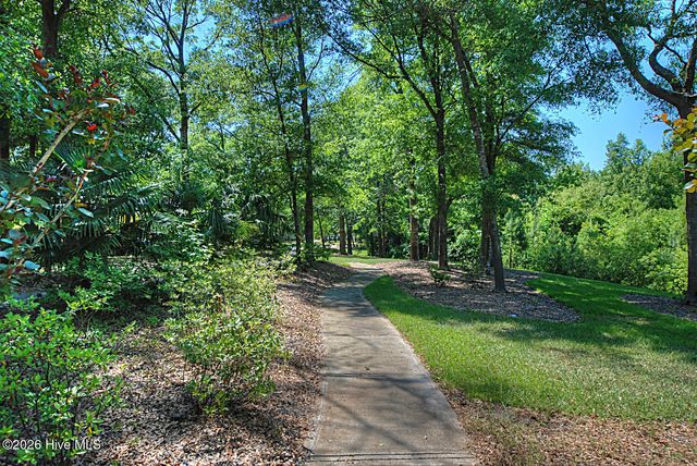 404 Fire Fly Lane, Southport, NC 28461