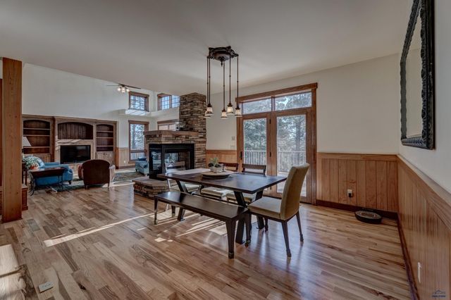 5730 WILDWOOD DR, Rapid City, SD 57702