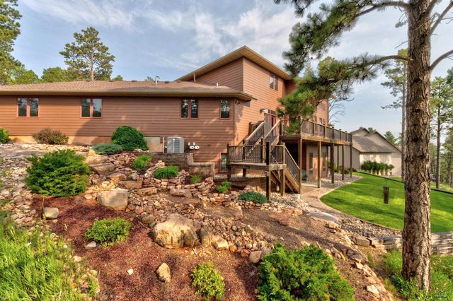 5730 WILDWOOD DR, Rapid City, SD 57702