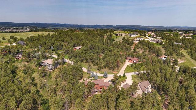 5730 WILDWOOD DR, Rapid City, SD 57702