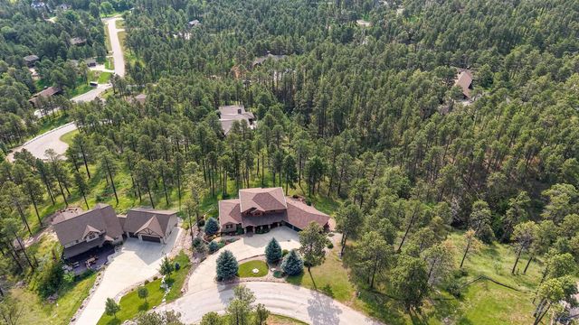 5730 WILDWOOD DR, Rapid City, SD 57702