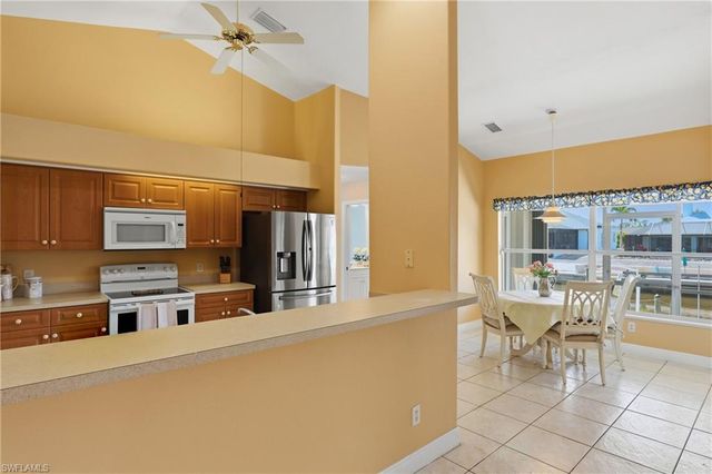 3715 Manatee DR, St. James City, FL 33956