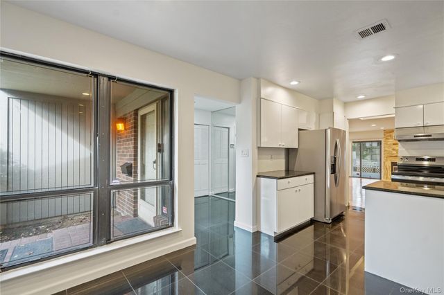 236 Hamlet Drive, Jericho, NY 11753