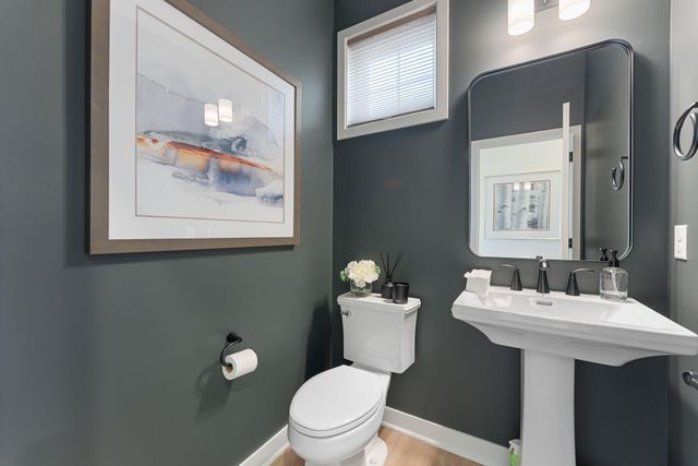 1848 Royal Boulevard N, Lake Elmo, MN 55042