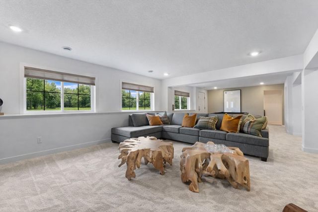 1848 Royal Boulevard N, Lake Elmo, MN 55042