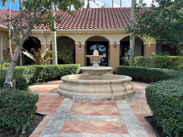 2011 Renaissance Boulevard 208, Miramar, FL 33025