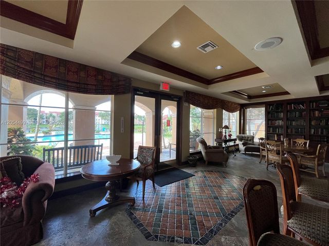 2011 Renaissance Boulevard 208, Miramar, FL 33025