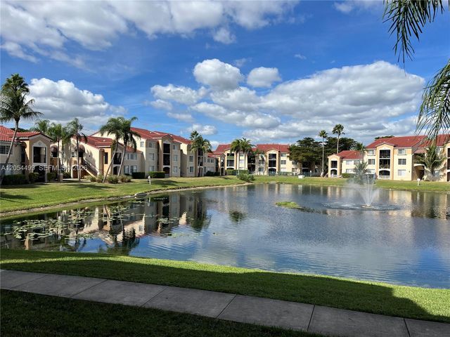 2011 Renaissance Boulevard 208, Miramar, FL 33025