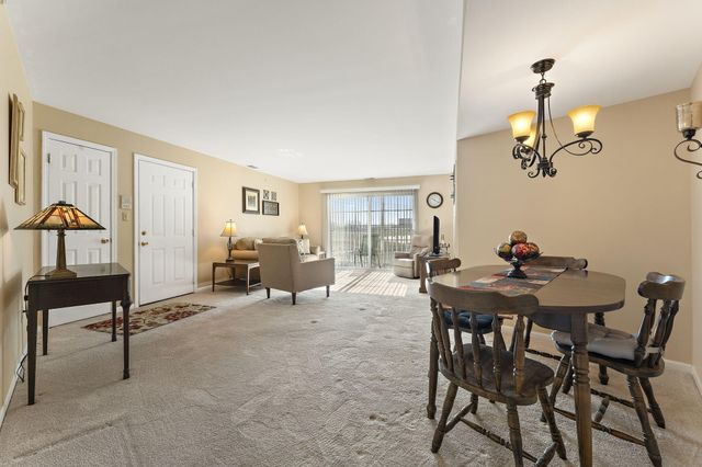 2343 99th Street 2a, Highland, IN 46322