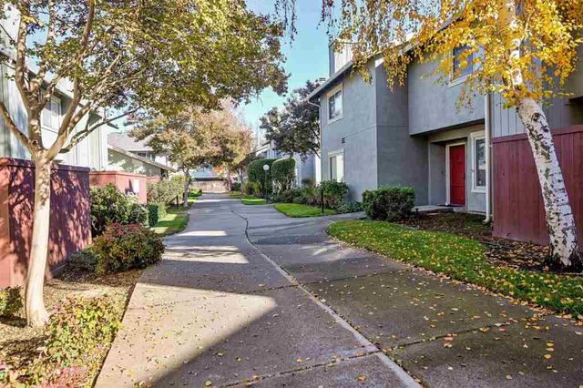 5333 Park Highlands Blvd 27, Concord, CA 94521