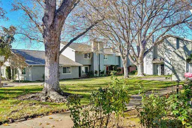 5333 Park Highlands Blvd 27, Concord, CA 94521