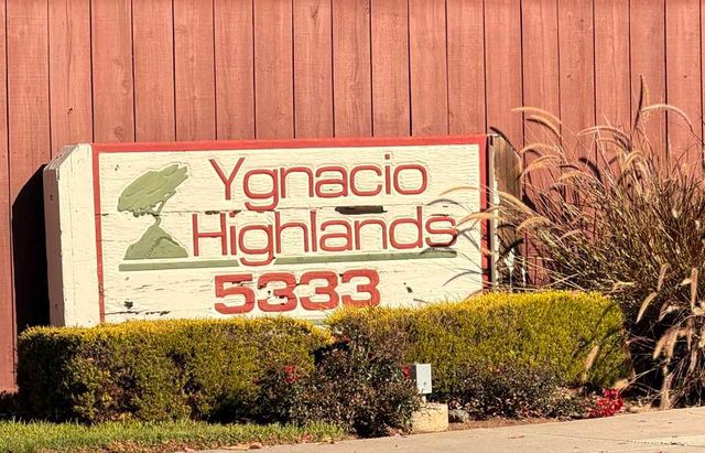 5333 Park Highlands Blvd 27, Concord, CA 94521