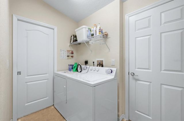 3741 LAKEWOOD BOULEVARD, North Port, FL 34287