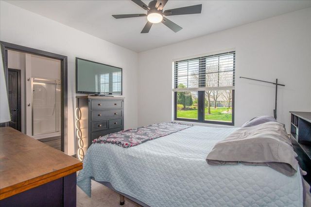 901 CLOVER COURT, Menasha, WI 54952