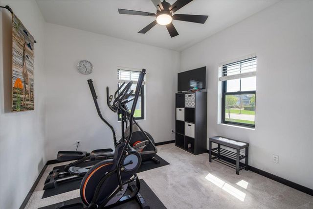 901 CLOVER COURT, Menasha, WI 54952