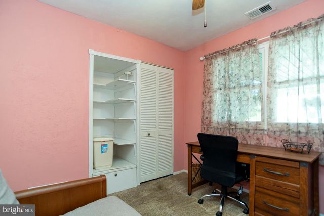 3712 RONNALD DR, Philadelphia, PA 19154