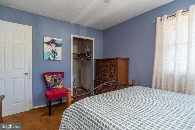 3712 RONNALD DR, Philadelphia, PA 19154