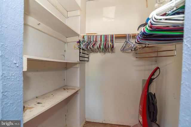 3712 RONNALD DR, Philadelphia, PA 19154