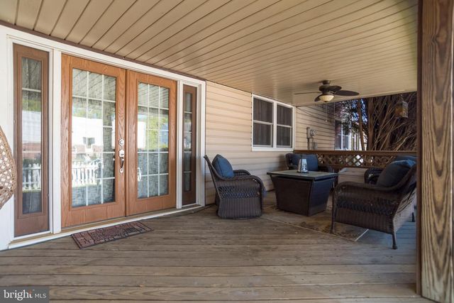 3712 RONNALD DR, Philadelphia, PA 19154