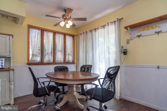 3712 RONNALD DR, Philadelphia, PA 19154