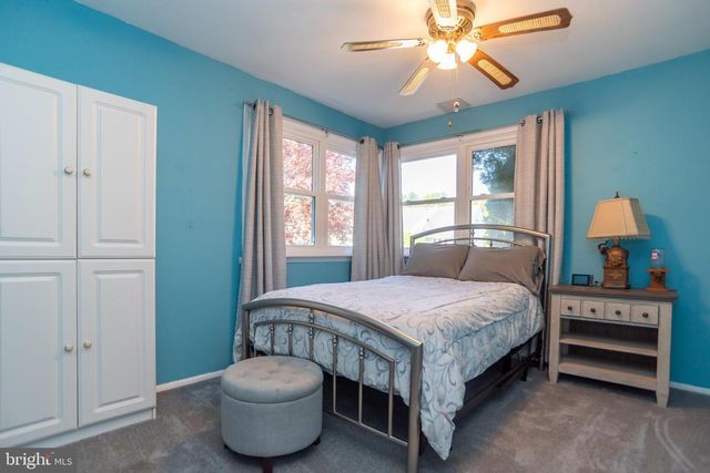 3712 RONNALD DR, Philadelphia, PA 19154