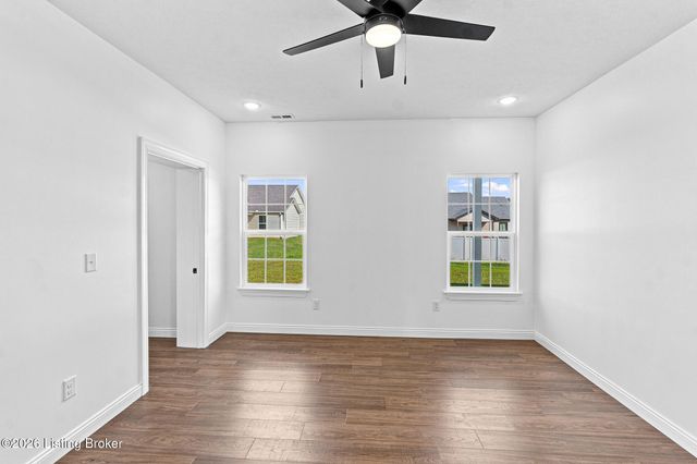 55 Betty Boyd Ln, Brandenburg, KY 40108