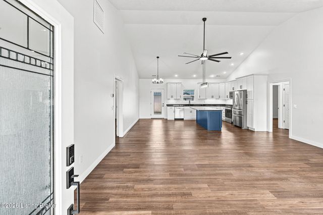 55 Betty Boyd Ln, Brandenburg, KY 40108