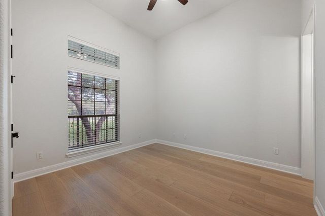 231 Neal DR, Liberty Hill, TX 78642