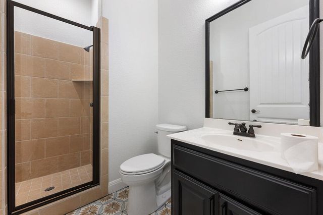 231 Neal DR, Liberty Hill, TX 78642