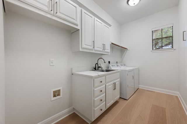 231 Neal DR, Liberty Hill, TX 78642