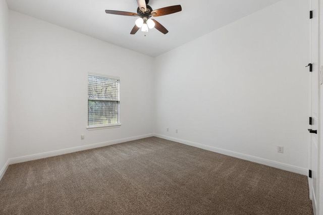 231 Neal DR, Liberty Hill, TX 78642