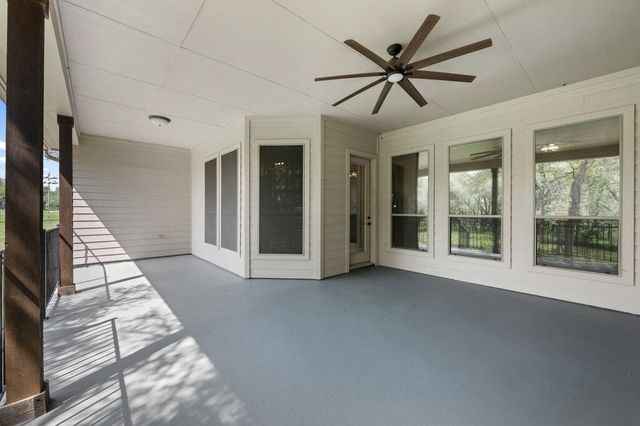 231 Neal DR, Liberty Hill, TX 78642