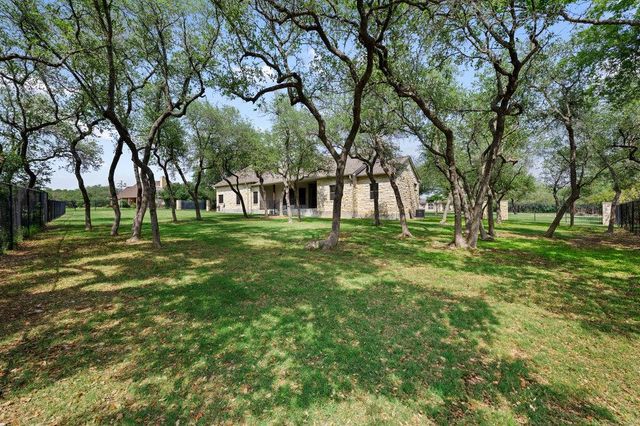 231 Neal DR, Liberty Hill, TX 78642