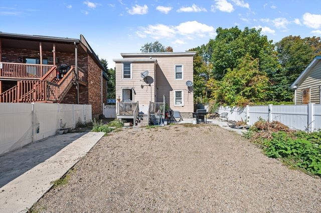 1081 Lawrence St 2, Lowell, MA 01852